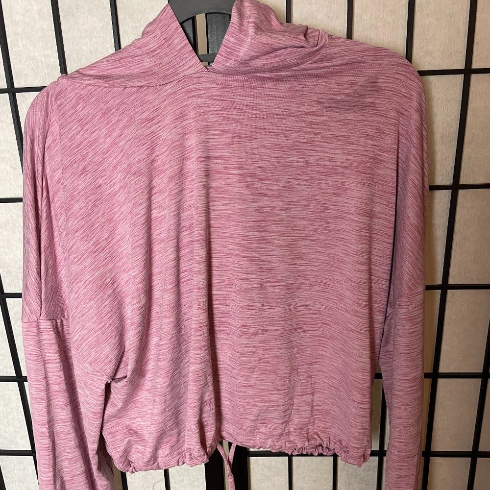 Born Primitave red and white cropped sweatshirt (xl)